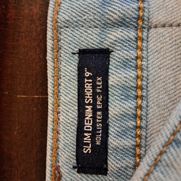 Shorts - Picture 4 of 4